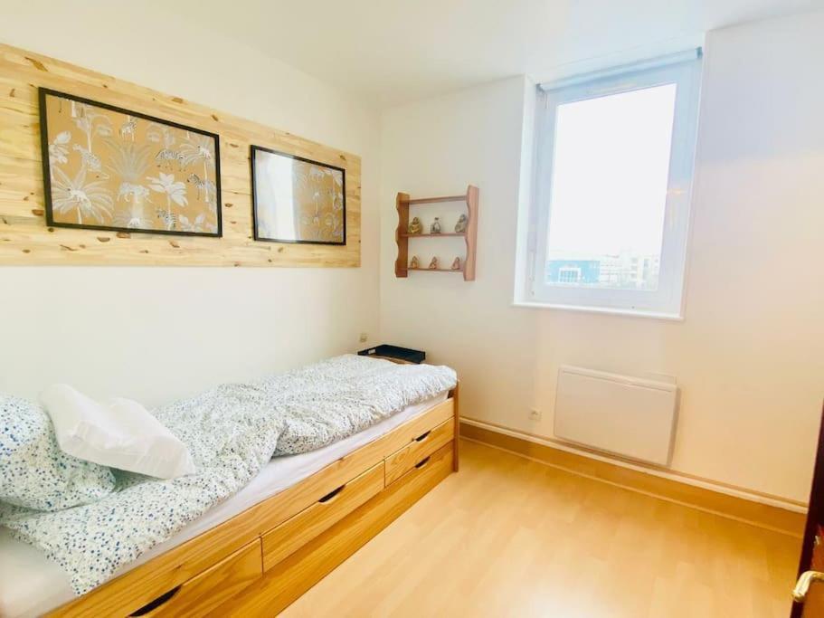 Appartement Renove Et Lumineux. Calais Exterior foto