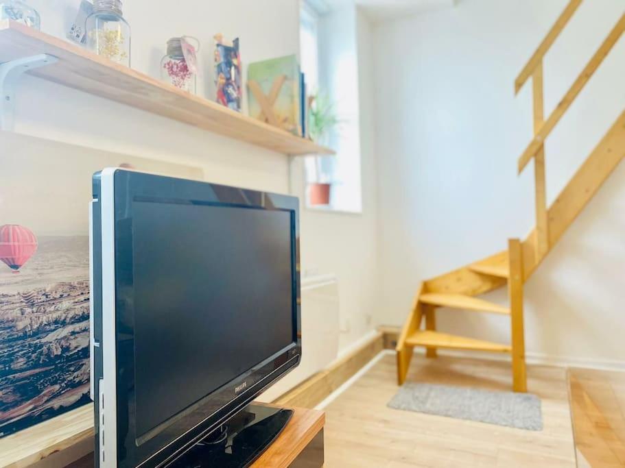 Appartement Renove Et Lumineux. Calais Exterior foto
